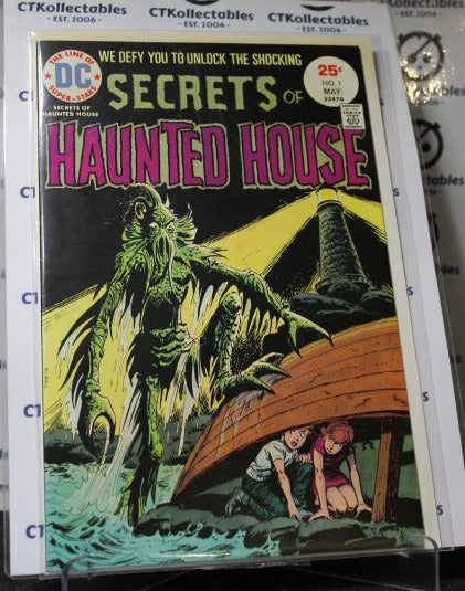 SECRETS OF HAUNTED HOUSE # 1  FIRST ISSUE DC COMICS  COMIC BOOK 1975