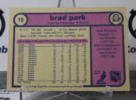 BRAD PARK # 19 O-PEE CHEE 1982-83 BOSTON BRUINS  NHL HOCKEY TRADING CARD