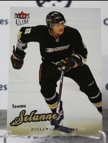 TEEMU SELANNE # 105 FLEER ULTRA  2008-09 ANAHEIM DUCKS  NHL HOCKEY TRADING CARD