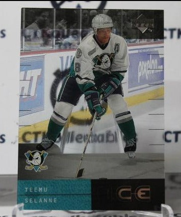 TEEMU SELANNE # 2 UPPER DECK ICE 2000-01 ANAHEIM DUCKS  NHL HOCKEY TRADING CARD