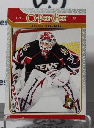 BRIAN ELLIOTT # 258 O-PEE CHEE  2009-10 HOCKEY NHL GOALTENDER OTTAWA SENATORS CARD