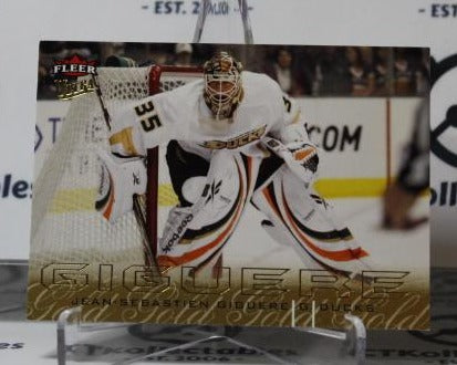 JEAN-SEBASTIEN GIGUERE # 5 FLEER ULTRA  2009-10 HOCKEY NHL GOALTENDER ANAHEIM DUCKS CARD