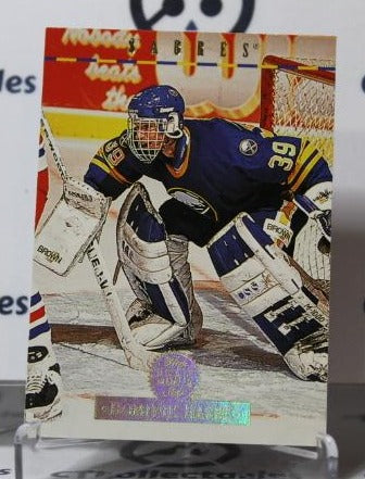 DOMINIK HASEK # 120 DONRUSS 1994-95 HOCKEY GOALTENDER BUFFALO SABRES CARD