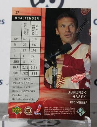 DOMINIK HASEK # 17 TOP SHELF UPPER DECK  2001-02 HOCKEY NHL GOALTENDER DETROIT RED WINGS CARD