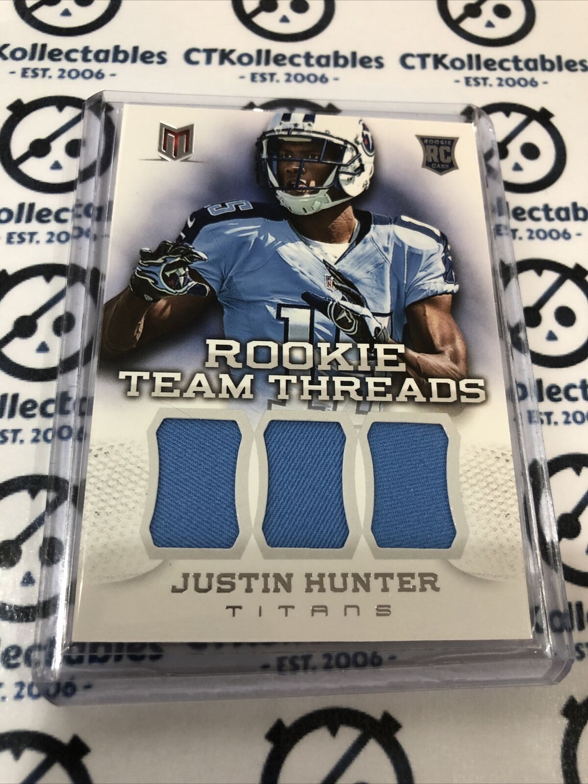 2013 NFL Momentum Justin Hunter Triple Rookie Team Threads #241/299 Titans