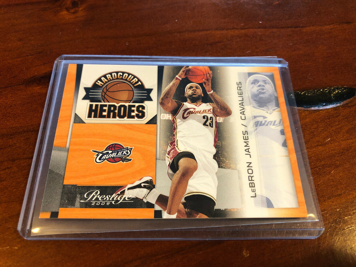 2009-10 Panini Prestige Hardcourt Heroes #4 Lebron James Cavs SP