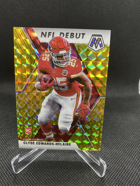 2020 NFL Mosaic Clyde Edwards Helaire NFL Debut Gold Prizm #06/10 Chiefs RC