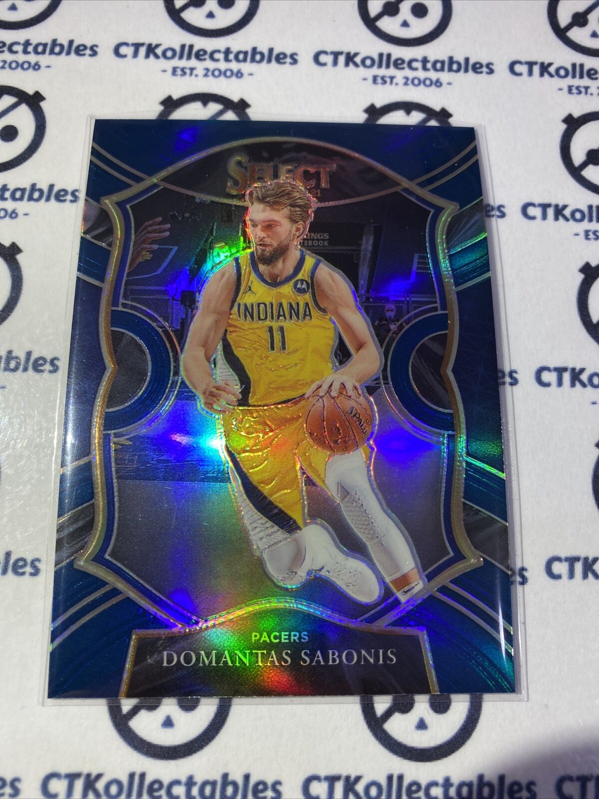 2020-21 Panini NBA Select Domantas Sabonis Blue Silver Prizm Concourse #56 Pacer