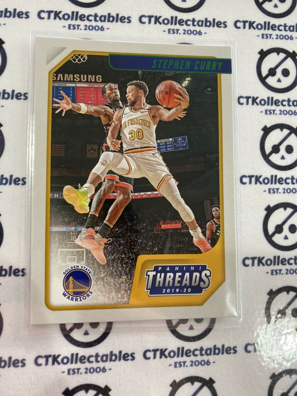 2019-20 NBA Chronicles Threads Stephen Curry Green #79 Warriors