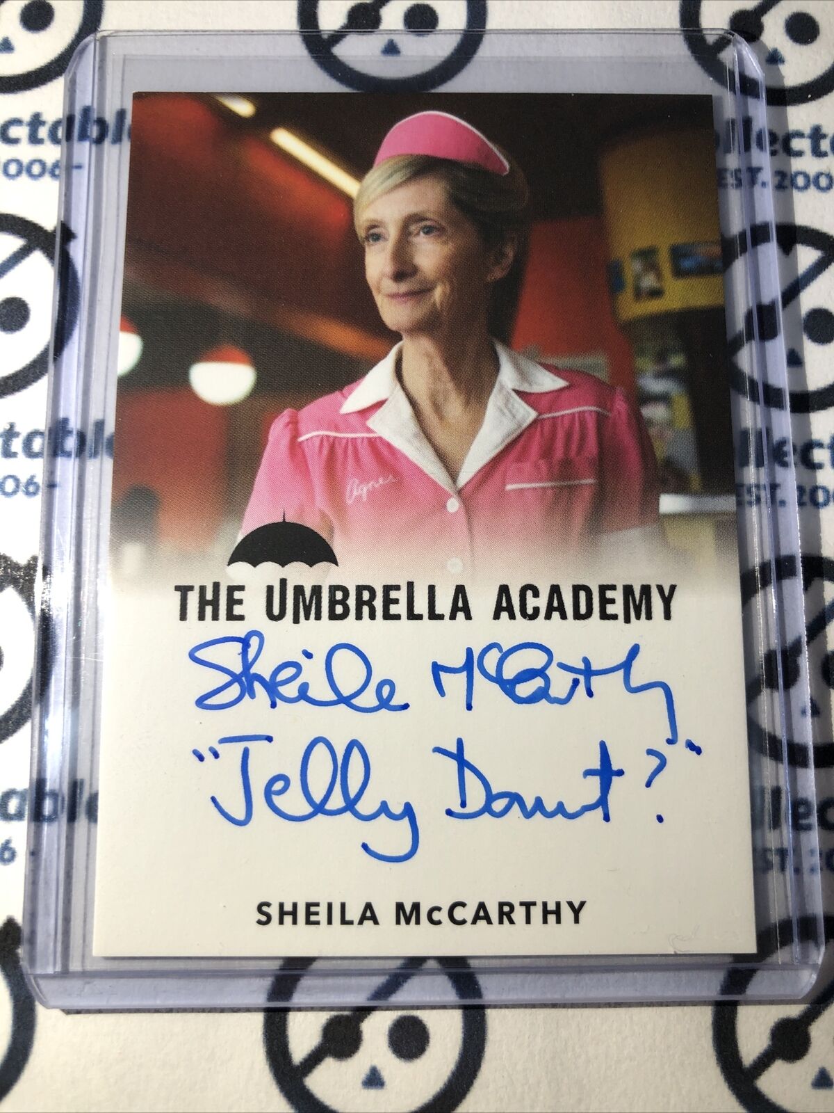 Rittenhouse The Umbrella Academy Sheila McCarthy As Agnes Auto ‘Jelly Donut’